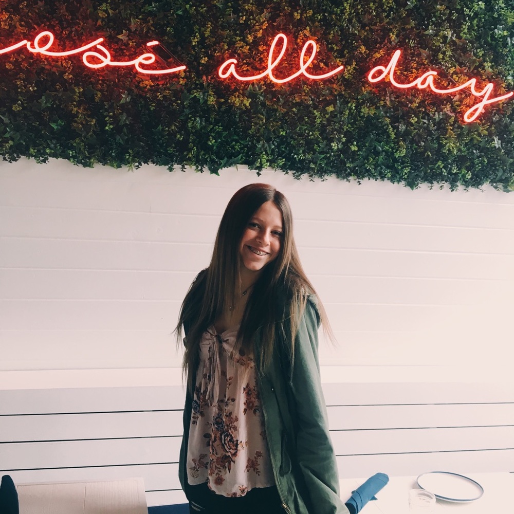 Meet your Posher, Rachel